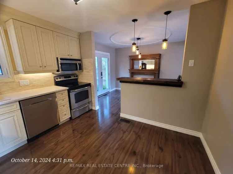 House For Sale in Kitchener, Ontario