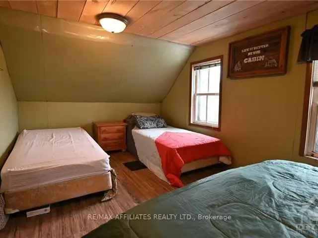 House For Sale in North Frontenac, Ontario