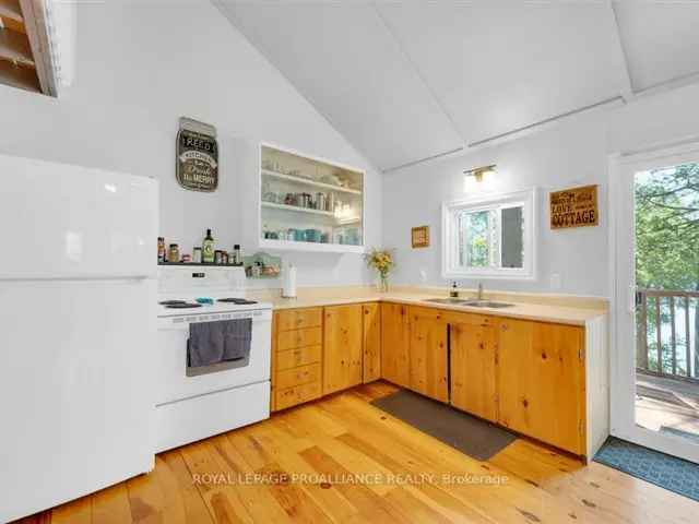 House For Sale in North Frontenac, Ontario