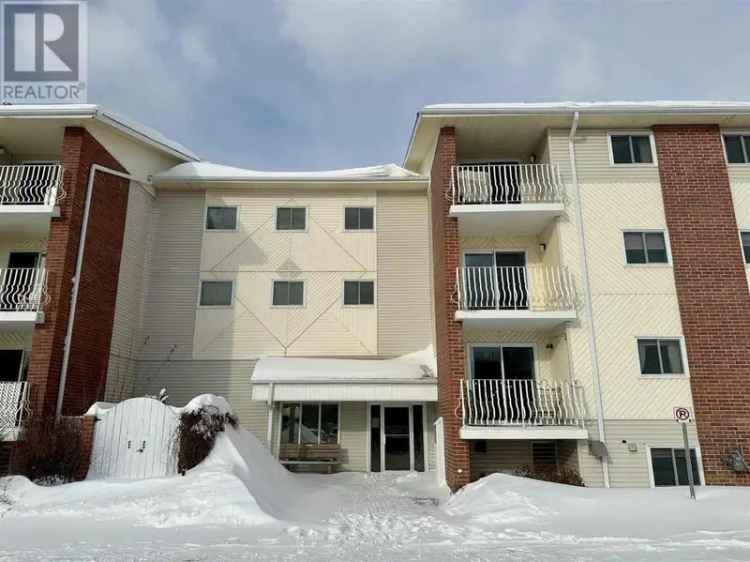 Great Affordable 2-Bedroom Condo Near Amenities and Schools