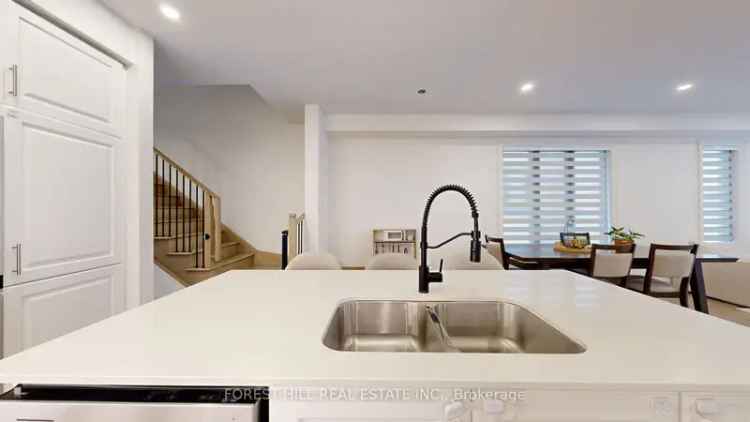 House For Sale in Bradford West Gwillimbury, Ontario