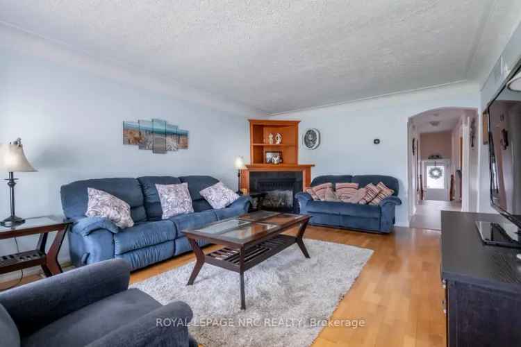 Welland Bungalow 2+1 Bedrooms In-Law Suite Potential