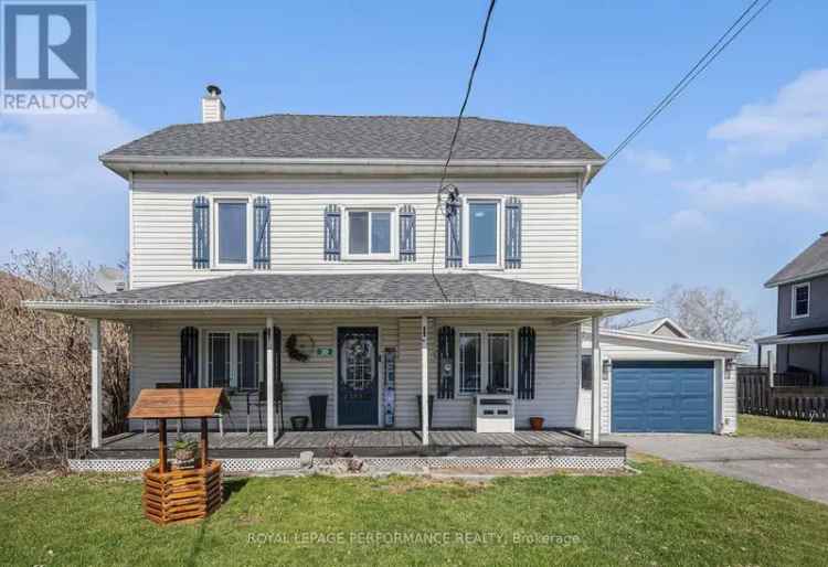 Charming 3-Bedroom Home in Crysler with Large Fenced Lot