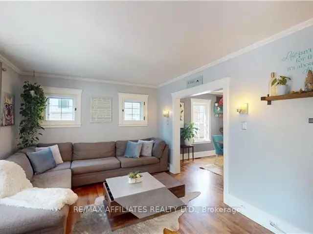 House For Sale in Brockville, Ontario