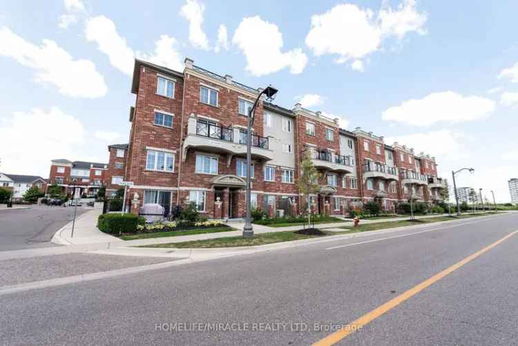 Condo For Rent in Oakville, Ontario