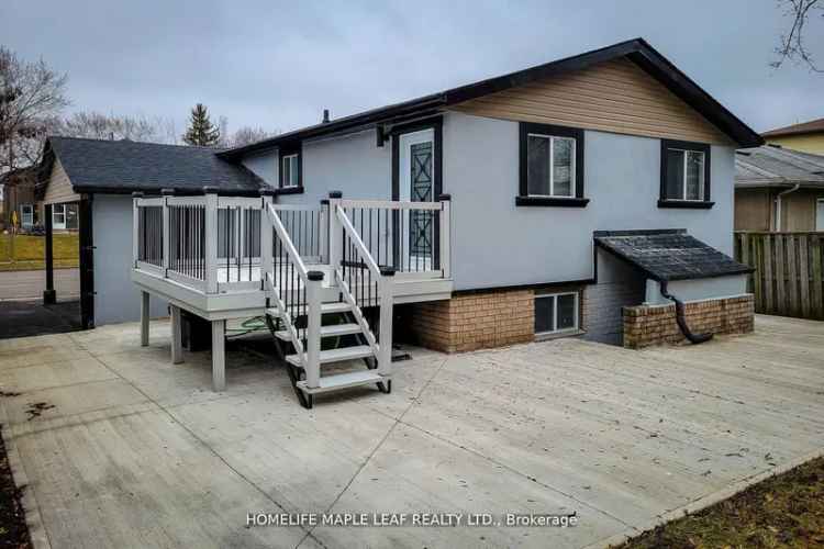 House For Sale in Brantford, Ontario