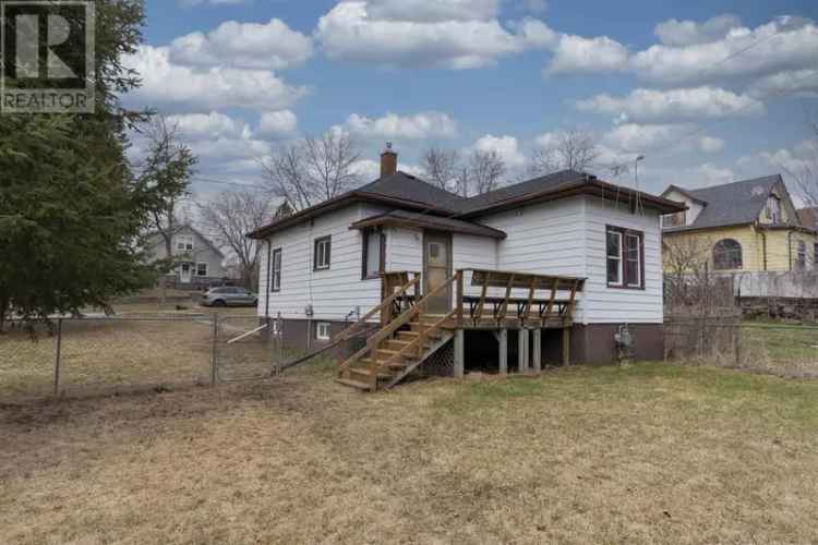 2-Bedroom Bungalow in Port Arthur Thunder Bay