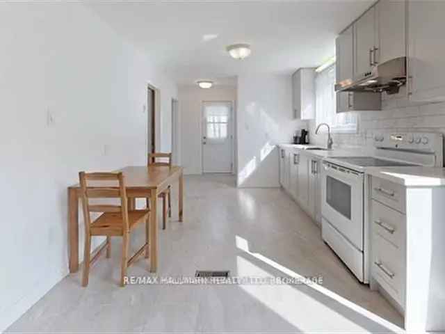 Renovated 4 1 Bedroom Home Near QEW