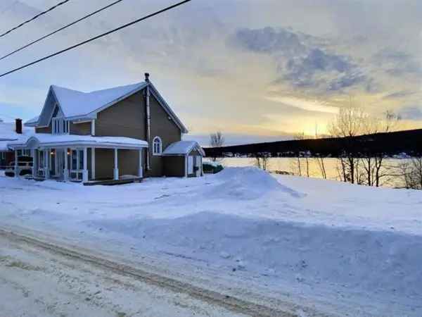 One-and-a-half-storey house for sale (Bas-Saint-Laurent) #RA761