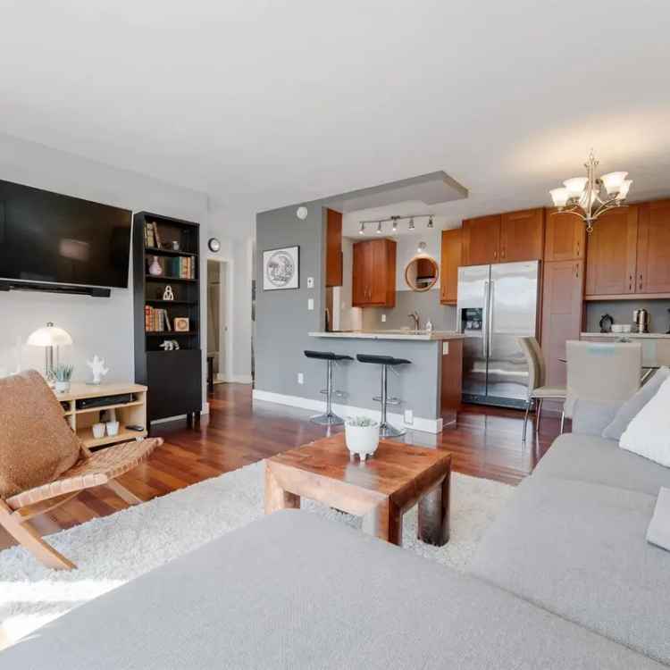 Fully Renovated Suite at Stratford Place - West End Gem