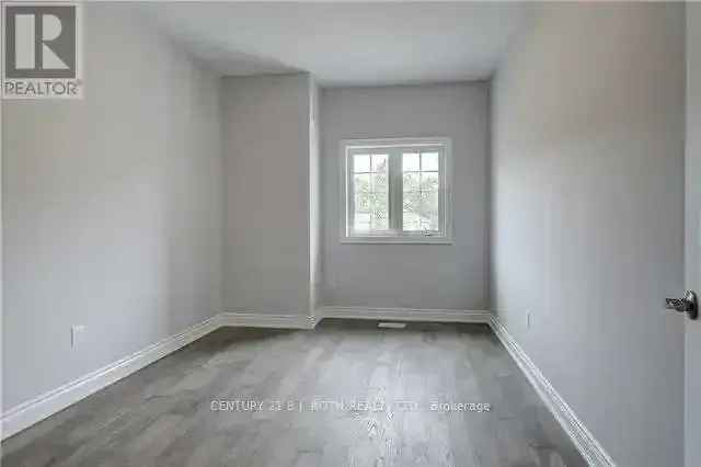 Luxury 3-Bedroom Barrie Home Near Waterfront