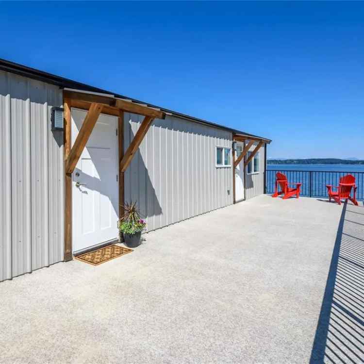 Oceanfront Manufactured Home in Union Bay