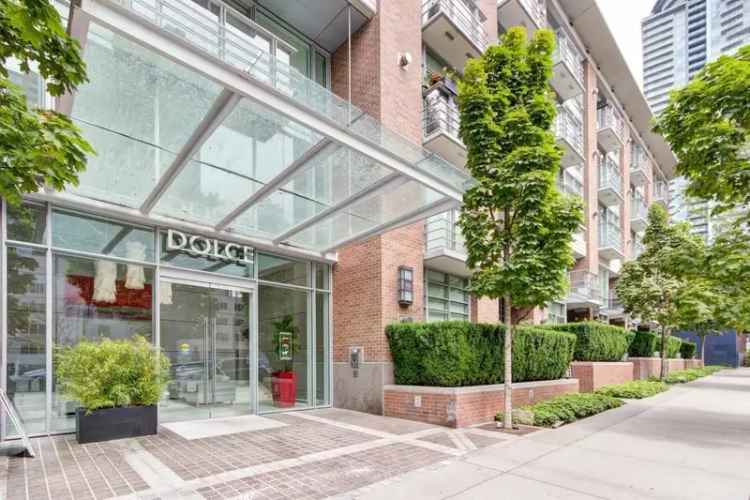 Downtown Vancouver Luxury Condo for Sale 2 Beds 25 Baths