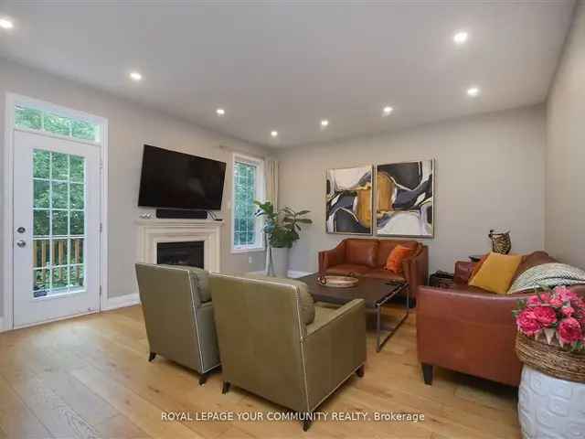 House For Sale in 277, Creek Path Avenue, Oakville, Ontario