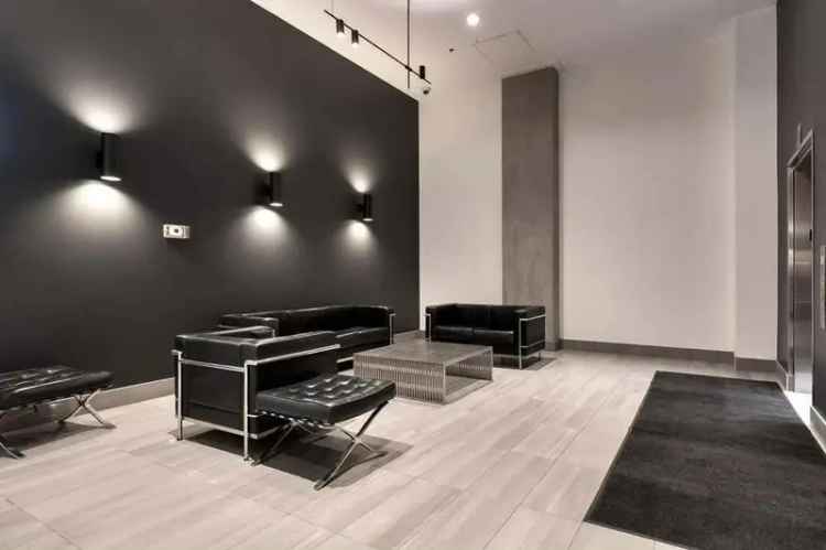 Buy Penthouse in Beltline Community with Luxury Features