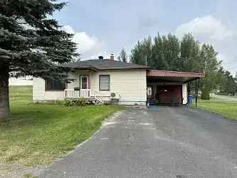 House For Sale in Saint-Leonard, New Brunswick