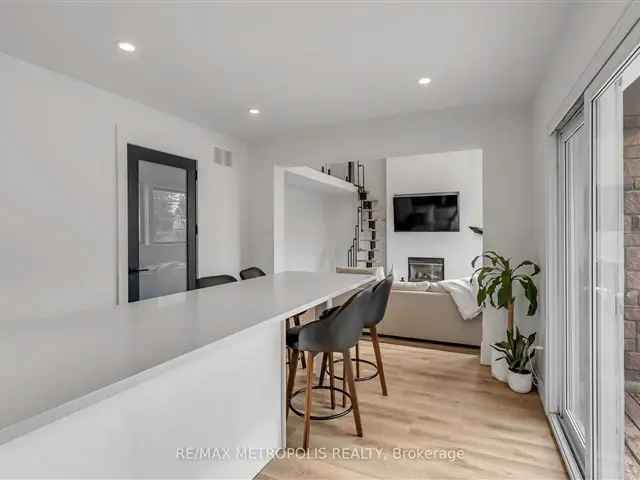 House For Sale in Wilmot, Ontario