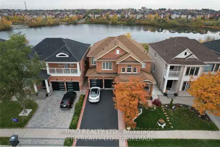 House For Sale in Brampton, Ontario